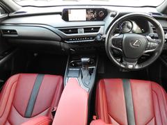 ���åץ���죲����Ź�Τ��֤˶�̣����ä�ĺ�����꤬�Ȥ��������ޤ�����Ź����褷���ɼ��μ�ξ���濴�����䤷�Ƥ��ꡢ�����¤����ʤ�¸����Ƥ���ޤ��� 2