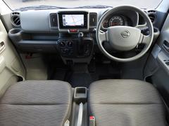 ���åץ���죲����Ź�Τ��֤˶�̣����ä�ĺ�����꤬�Ȥ��������ޤ�����Ź����褷���ɼ��μ�ξ���濴�����䤷�Ƥ��ꡢ�����¤����ʤ�¸����Ƥ���ޤ��� 2