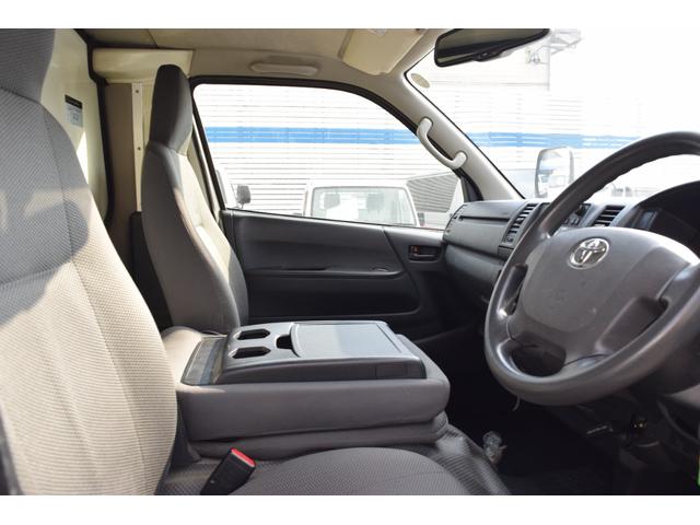 ハイエースバン 　冷凍クリーニングバン　中温　ＶＴＢＰＴＫトヨタ車体　ヘッドライトレベライザー　助手席エアバック／運転席側エアバック　車検令和８年３月まで（45枚目）