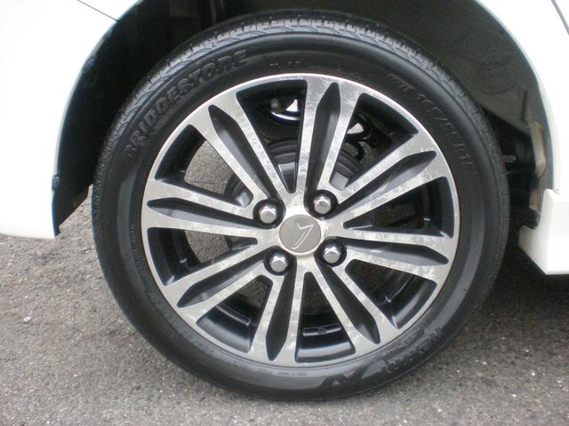 タント カスタムＲＳ　ターボ車　純正８インチナビ　フルセグＴＶ　バックカメラ　純正ドラレコ　ＥＴＣ　ＣＤ　ＤＶＤ再生　Ｂｌｕｅｔｏｏｔｈ　プッシュスタート　両側パワースライドドア　オートライト　純正１５インチＡＷ　禁煙車（21枚目）