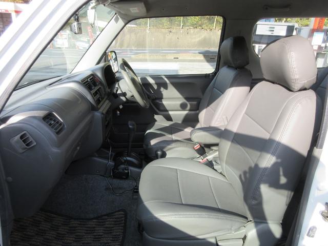 ジムニー ＸＧ　４ＷＤ　オートマ　新品シートカバー（10枚目）