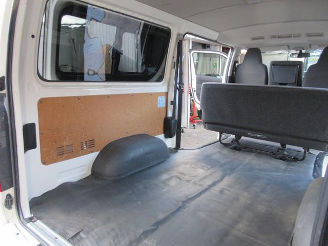 ハイエースバン ロングDX GLパッケージ D-T 5DR 6人乗 バックカメラ リアヒーター ETC(18枚目)