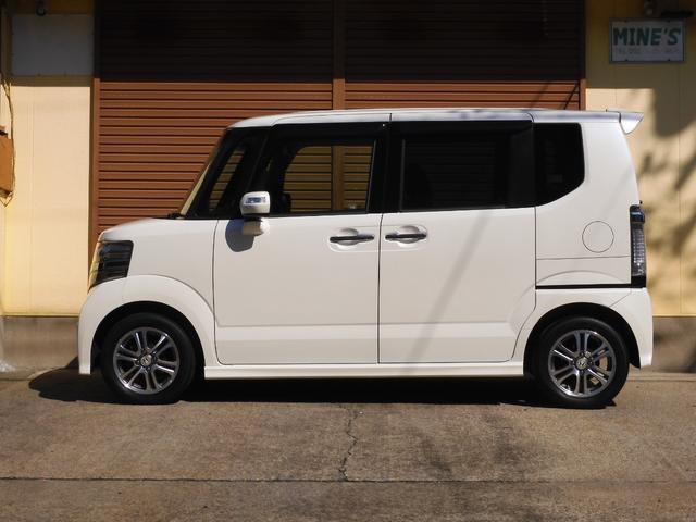 Ｎ－ＢＯＸカスタム Ｇ・Ｌパッケージ　禁煙車／ＵＳＢ入力付ステレオ／バックカメラ／両側スライド左パワースライドドア／スマートキー２本／ディスチャージヘッドライト／ＬＥＤスモール／オートエアコン／電格ウィンカードアミラー／純正１４ＡＷ／取説（10枚目）
