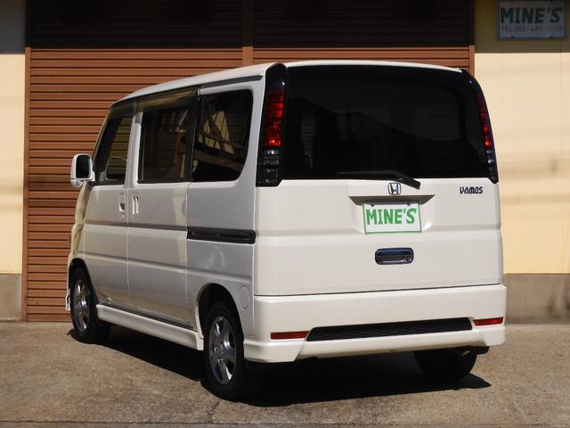 バモス Lローダウン 禁煙車/肘掛け付き運転席シート/後期可倒式ドアミラー/キーレス・スペアキー/両側スライドドア/ヘッドライトレベライザー/フォグランプ/純正13アルミ/CDステレオ/純正フロアマット/ドアバイザー/取説(10枚目)