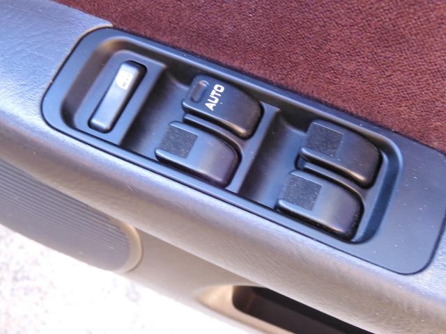 ミラジーノ ジーノ　禁煙車／走行９５０００ｋｍ／ウッドコンビステアリング／ウッドパネル／フロアマット／ＵＳＢ入力オーディオ／キーレス／エアバック／エアコン／パワステ／パワーウィンド／ボディー磨きインテリアクリーニング済み（34枚目）