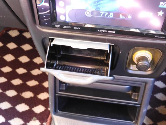 ミラジーノ ジーノ　禁煙車／走行９５０００ｋｍ／ウッドコンビステアリング／ウッドパネル／フロアマット／ＵＳＢ入力オーディオ／キーレス／エアバック／エアコン／パワステ／パワーウィンド／ボディー磨きインテリアクリーニング済み（42枚目）