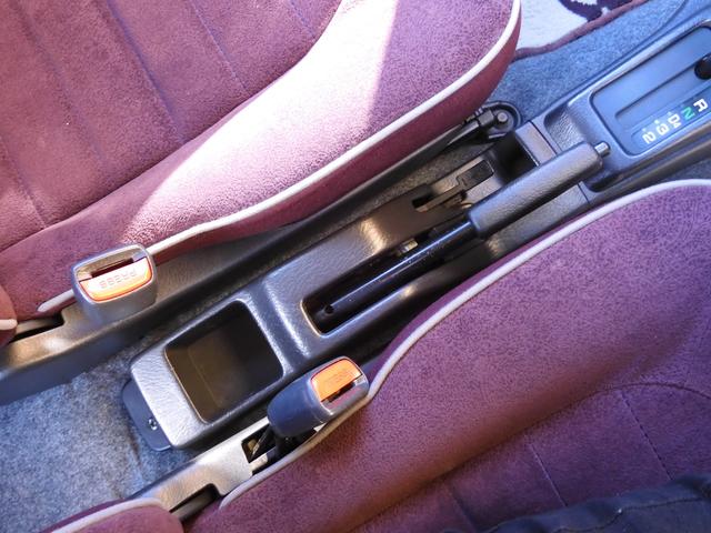 ミラジーノ ジーノ　禁煙車／走行９５０００ｋｍ／ウッドコンビステアリング／ウッドパネル／フロアマット／ＵＳＢ入力オーディオ／キーレス／エアバック／エアコン／パワステ／パワーウィンド／ボディー磨きインテリアクリーニング済み（45枚目）