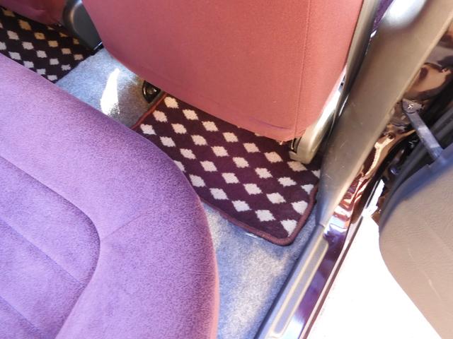 ミラジーノ ジーノ　禁煙車／走行９５０００ｋｍ／ウッドコンビステアリング／ウッドパネル／フロアマット／ＵＳＢ入力オーディオ／キーレス／エアバック／エアコン／パワステ／パワーウィンド／ボディー磨きインテリアクリーニング済み（67枚目）