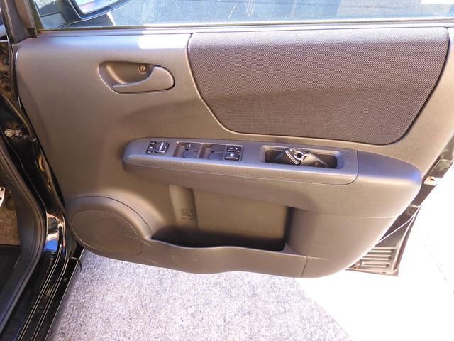 ステラ カスタムＲリミテッド　タイミングベルト交換済み／スマートキー２本／ディスチャージヘッドライト／オートエアコン／電格ドアミラー／純正１４アルミ／ＡＢＳブレーキ／フロアマット／取説／ボディー磨きインテリアクリーニング済み（61枚目）