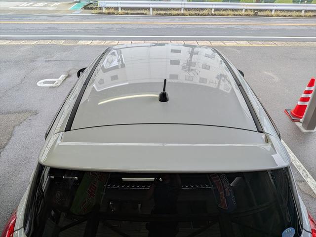 スイフトスポーツ ベースグレード 6速マニュアル車 TVナビ ETC レーダー探知機内臓ルームミラー(66枚目)
