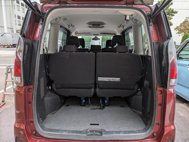 セレナ ハイウェイスター　プロパイロットエディション　リモコンエンジンスターター　後席モニター（14枚目）