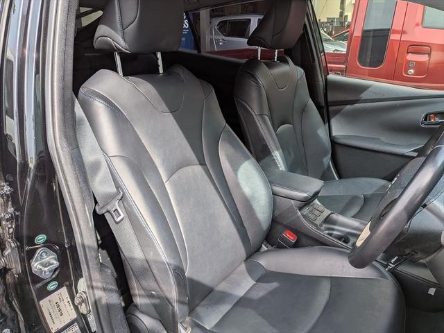 プリウス Ｓツーリングセレクション　走行モード　ハンドルスイッチ　ＥＴＣ（17枚目）