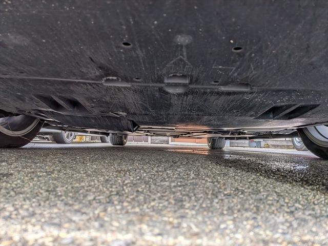 プリウス Ｓツーリングセレクション　走行モード　ハンドルスイッチ　ＥＴＣ（45枚目）