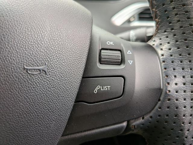 208 アリュール 5MT キーレス ETC ディスプレイオーディオ(24枚目)