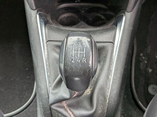 208 アリュール 5MT キーレス ETC ディスプレイオーディオ(31枚目)