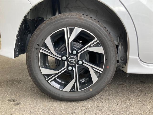 大変申し訳ございません、土日は大変混み合うためお電話に出られない場合がございます。お急ぎでない場合はＬＩＮＥからご連絡いただけると助かります。