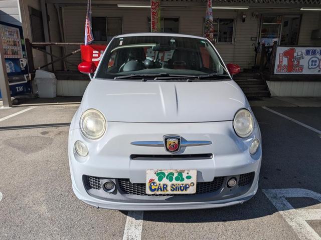 アバルト500 ベースグレード 5速マニュアル(9枚目)