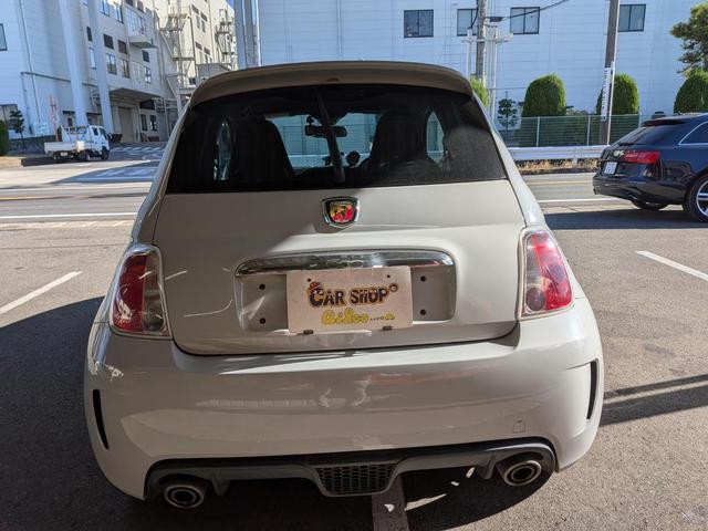 アバルト500 ベースグレード 5速マニュアル(13枚目)