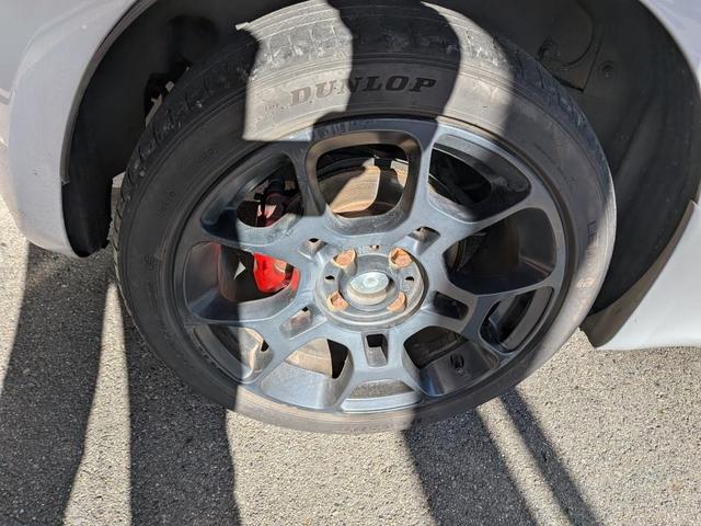 アバルト500 ベースグレード 5速マニュアル(19枚目)