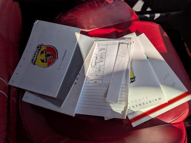 アバルト500 ベースグレード 5速マニュアル(41枚目)