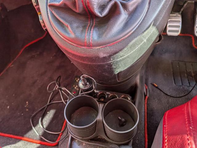 アバルト500 ベースグレード 5速マニュアル(43枚目)