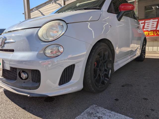 アバルト500 ベースグレード 5速マニュアル(55枚目)