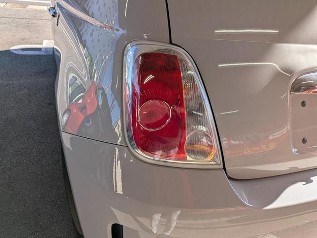 アバルト500 ベースグレード 5速マニュアル(57枚目)