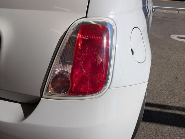 アバルト500 ベースグレード 5速マニュアル(58枚目)