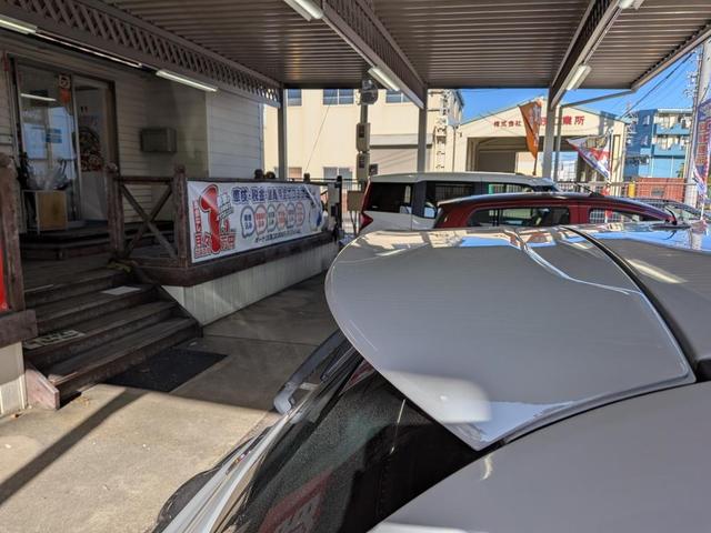 アバルト500 ベースグレード 5速マニュアル(72枚目)