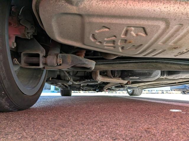 アバルト500 ベースグレード 5速マニュアル(74枚目)