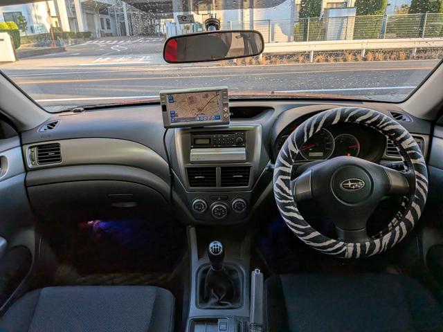 インプレッサ １５Ｓ　５速マニュアル（30枚目）