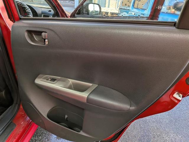 インプレッサ １５Ｓ　５速マニュアル（43枚目）