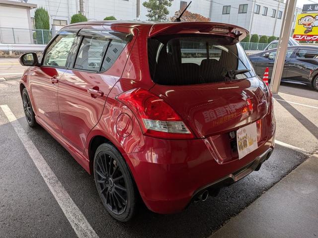 スイフトスポーツ ベースグレード　６速マニュアル　ナビ　ＴＶ　ＥＴＣ（12枚目）