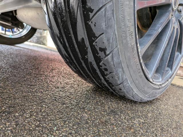 スイフトスポーツ ベースグレード　６速マニュアル　ナビ　ＴＶ　ＥＴＣ（23枚目）