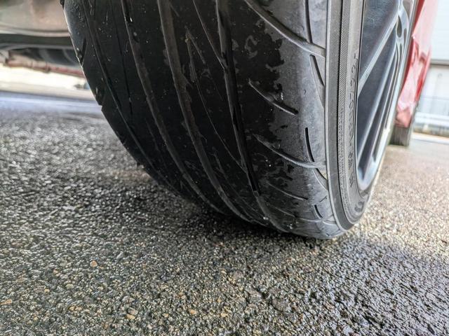 スイフトスポーツ ベースグレード　６速マニュアル　ナビ　ＴＶ　ＥＴＣ（24枚目）