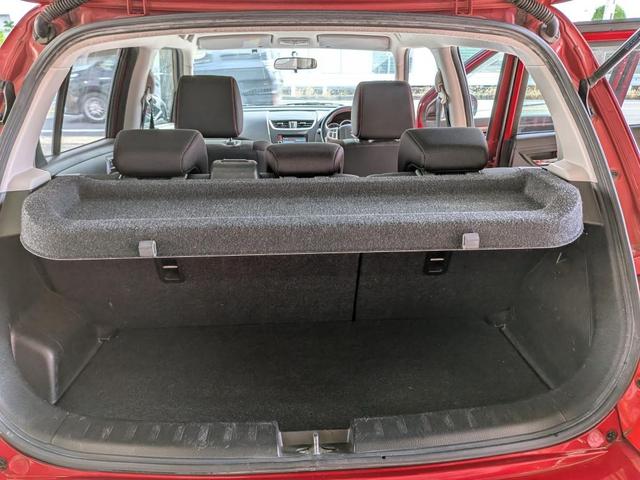 スイフトスポーツ ベースグレード　６速マニュアル　ナビ　ＴＶ　ＥＴＣ（28枚目）