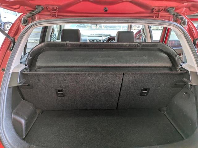 スイフトスポーツ ベースグレード　６速マニュアル　ナビ　ＴＶ　ＥＴＣ（30枚目）