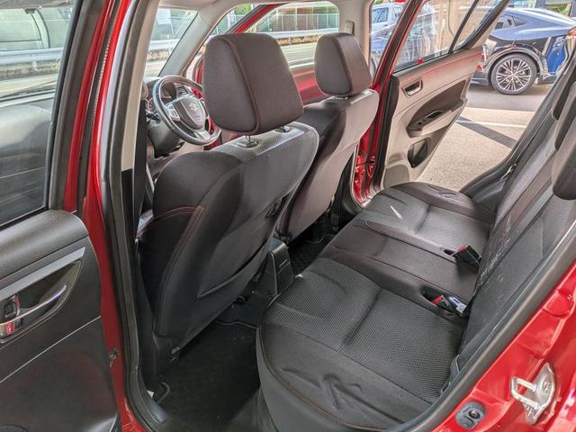 スイフトスポーツ ベースグレード　６速マニュアル　ナビ　ＴＶ　ＥＴＣ（35枚目）