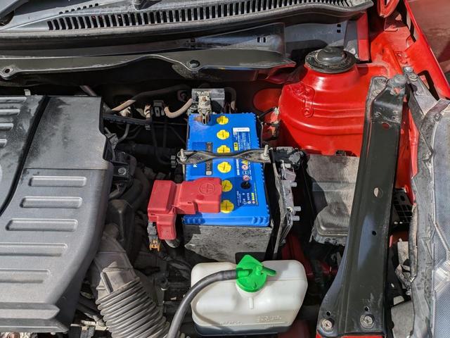 スイフトスポーツ ベースグレード　６速マニュアル　ナビ　ＴＶ　ＥＴＣ（55枚目）