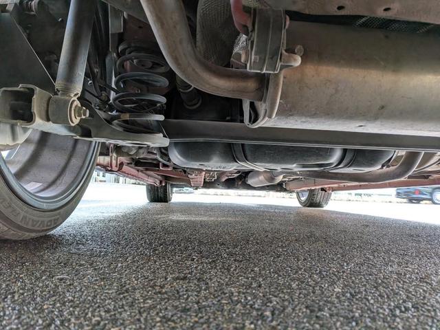 スイフトスポーツ ベースグレード　６速マニュアル　ナビ　ＴＶ　ＥＴＣ（62枚目）