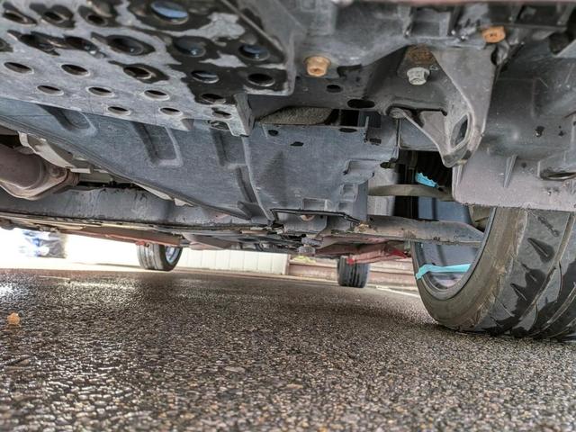 スイフトスポーツ ベースグレード　６速マニュアル　ナビ　ＴＶ　ＥＴＣ（63枚目）