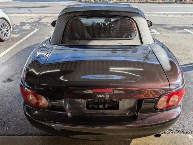 オートローン取扱店です。他店でローンの審査が通らなかった方も一度ご相談ください。条件により分割払いが可能な場合もございます。