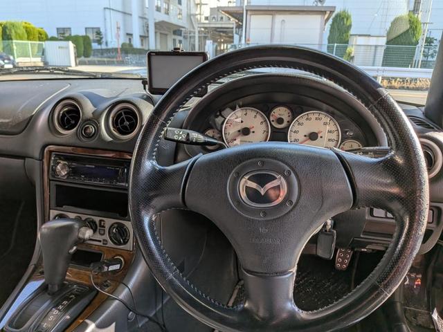 大変申し訳ございません、土日は大変混み合うためお電話に出られない場合がございます。お急ぎでない場合はＬＩＮＥからご連絡いただけると助かります