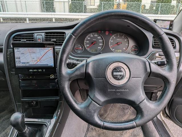 �f�ڂ��Ă���摜�̑��ɋC�ɂȂ�摜������]�̍ۂ͂k�h�m�d�̂h�c�����o�^���Ă��������k�h�m�d���炲�A�����������B