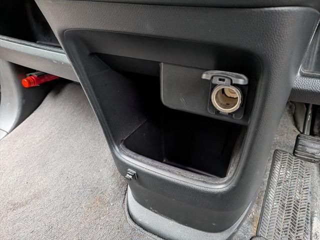 Ｎ－ＯＮＥ プレミアム・Ｌパッケージ　パワーステアリング　フルオートエアコン　両席エアバック　セキュリティー　エアバック　パワーウインド　衝突安全ボディ　ＡＢＳ（45枚目）