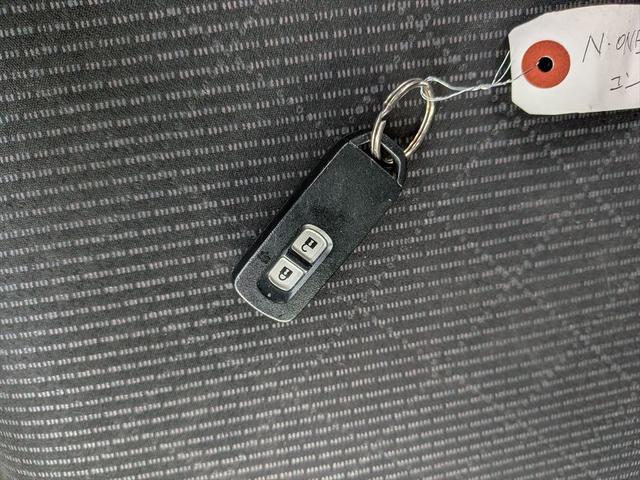 Ｎ－ＯＮＥ プレミアム・Ｌパッケージ　パワーステアリング　フルオートエアコン　両席エアバック　セキュリティー　エアバック　パワーウインド　衝突安全ボディ　ＡＢＳ（56枚目）