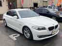 ５シリーズ ５２３ｉ　グー故障診断実施済み／車両状態評価書／ディーラー車／右ハンドル／ＭＴモード付／ナビ／バックカメラ／スマートキー／アダプティブヘッドライト／フォグ／クルーズコントロール／純正アルミホイール（6枚目）