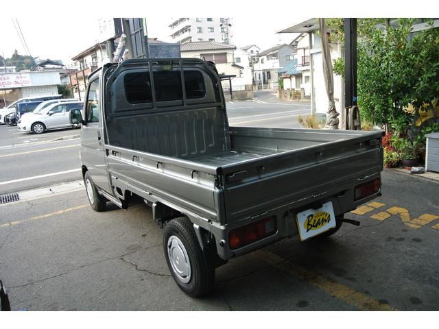 アクティトラック ベースグレード 5MT 4WD ダムドバンパー ガンMオールペン(5枚目)