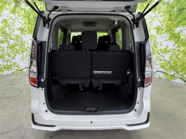 セレナ ｅパワーハイウェイスターＶ　新品タイヤ／保証書／純正　１０インチ　ＳＤナビ／衝突安全装置／両側電動スライドドア／アラウンドビューモニター／車線逸脱防止支援システム／プロパイロット／ヘッドランプ　ＬＥＤ／Ｂｌｕｅｔｏｏｔｈ接続（27枚目）