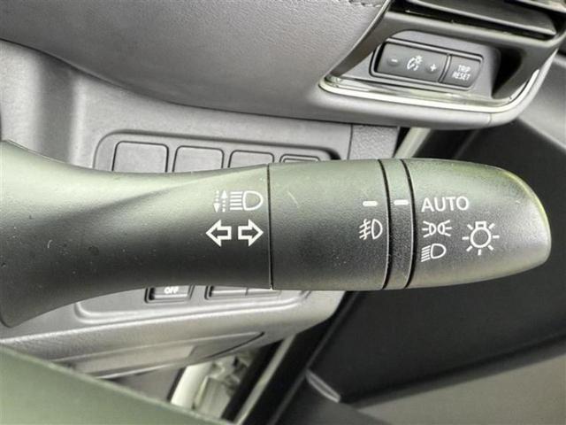 セレナ ｅパワーハイウェイスターＶ　新品タイヤ／保証書／純正　１０インチ　ＳＤナビ／衝突安全装置／両側電動スライドドア／アラウンドビューモニター／車線逸脱防止支援システム／プロパイロット／ヘッドランプ　ＬＥＤ／Ｂｌｕｅｔｏｏｔｈ接続（33枚目）